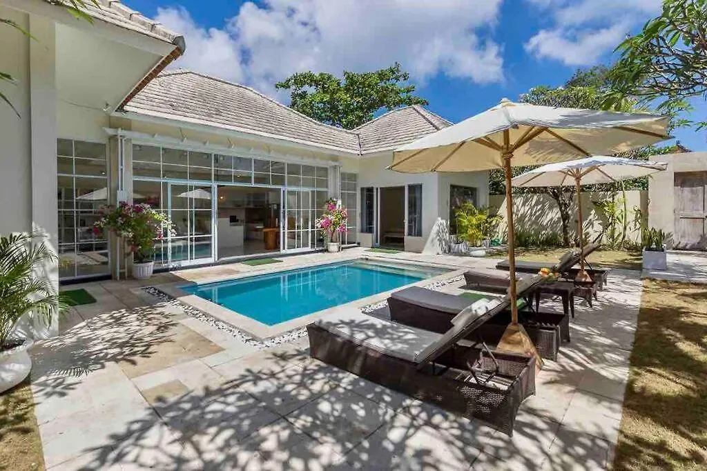 Spacious 2Bdr Seminyak Walking Eat&Shop Street Villa Seminyak (Bali)