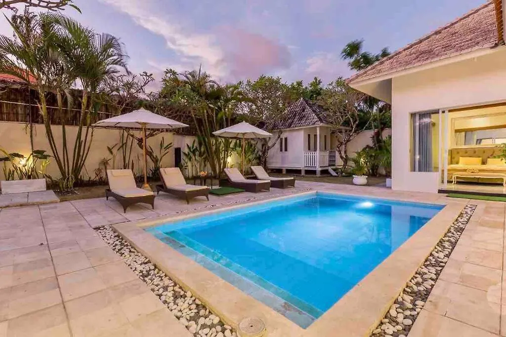 Spacious 2Bdr Seminyak Walking Eat&Shop Street Villa Seminyak (Bali)